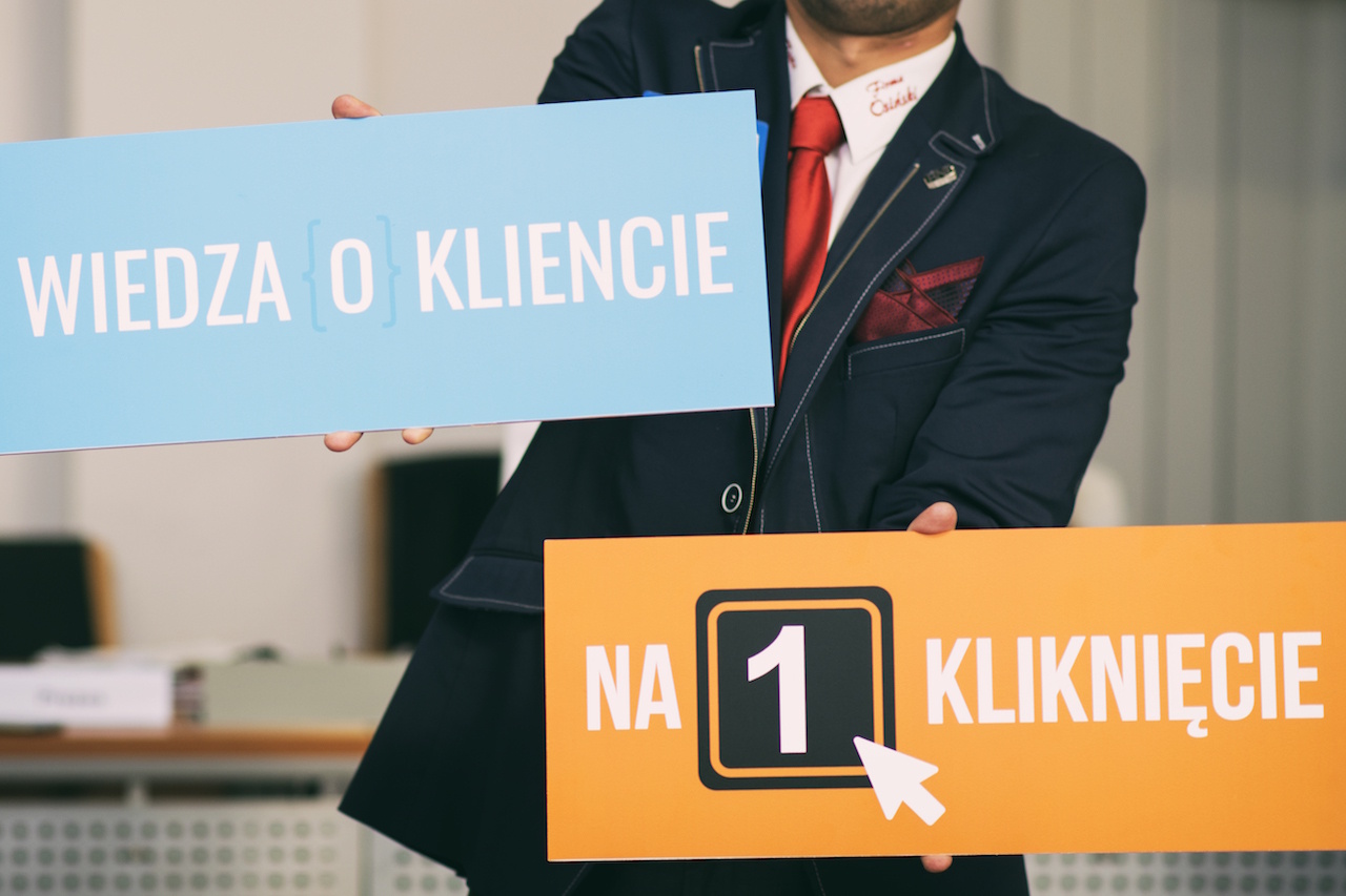 Wiedza o kliencie na 1 kliknięcie